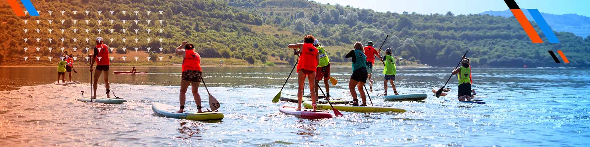 Stand-up paddlers on the lake – Paddle board competition, Transylvania Triathlon Festival
